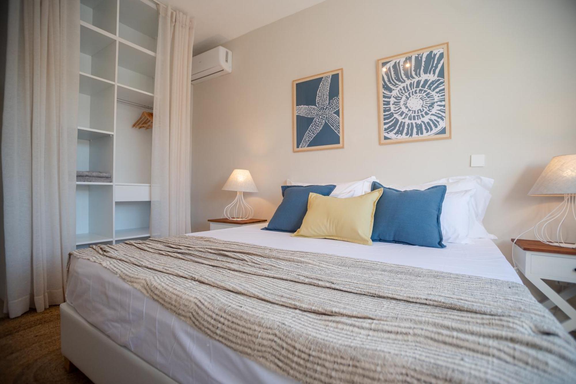 Blue Coral Beachfront Penthouse Flic-en-Flacq Exterior foto