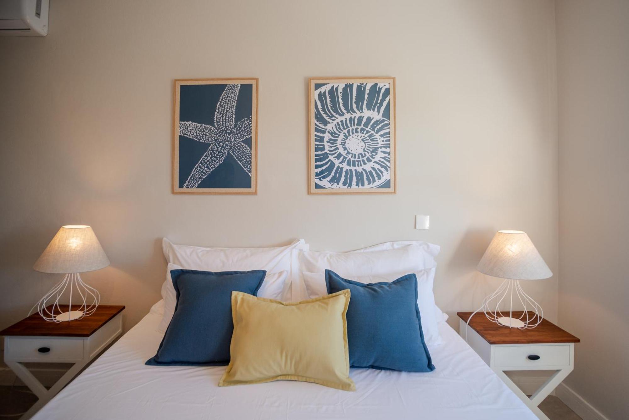 Blue Coral Beachfront Penthouse Flic-en-Flacq Exterior foto